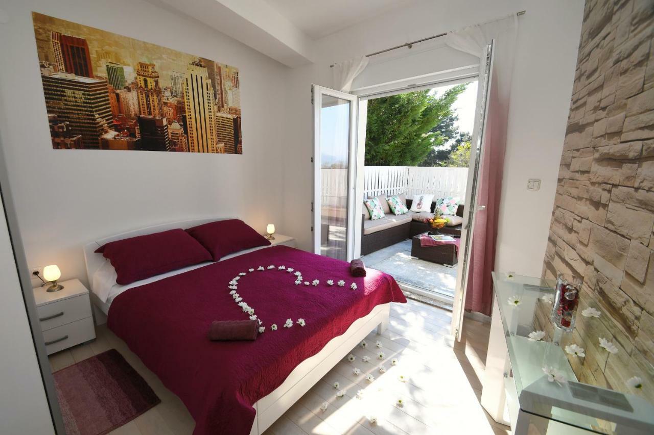 Apartment Libra With Sea View Opatija Zewnętrze zdjęcie