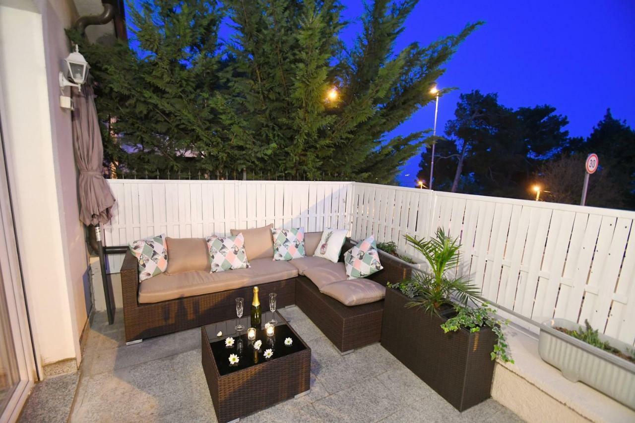 Apartment Libra With Sea View Opatija Zewnętrze zdjęcie