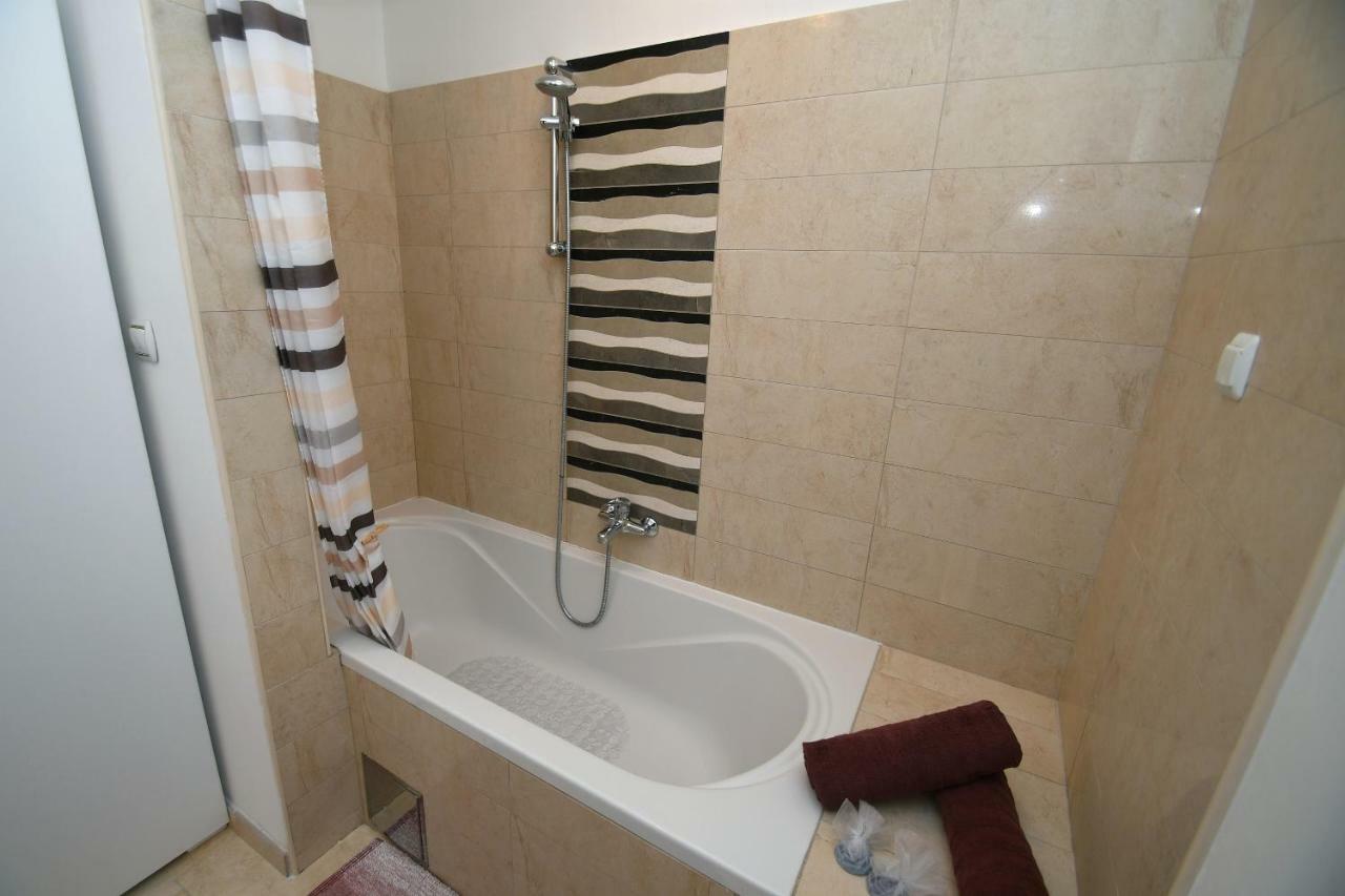 Apartment Libra With Sea View Opatija Zewnętrze zdjęcie